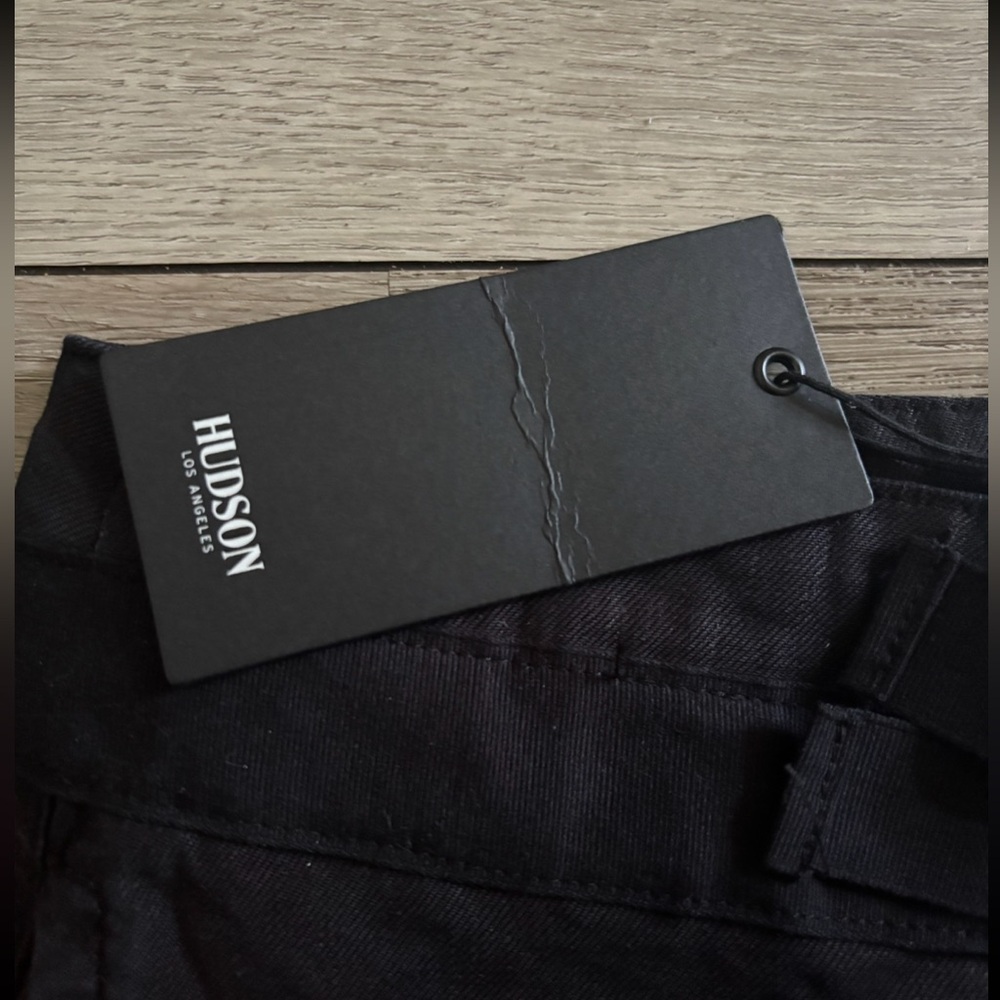 Elegant High Waist Black Women's Shorts - Picture 4 of 7